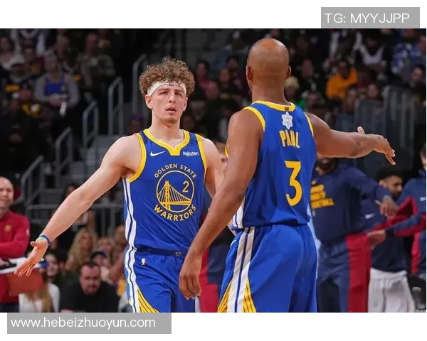 湖人勇士中场插曲精彩回顾与球迷互动盛况分析 湖人勇士中场插曲精彩回顾与球迷互动盛况分析